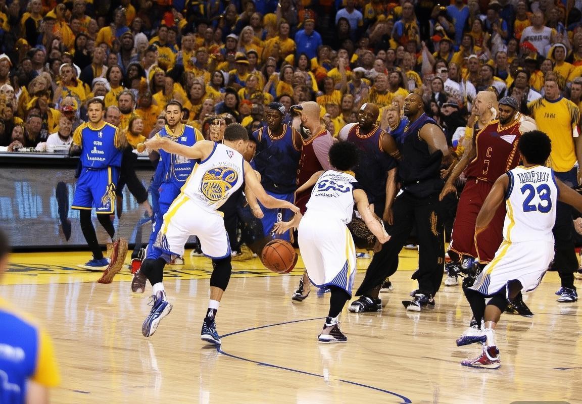 2015NBA总决赛：勇士与骑士巅峰对决回顾(图4)