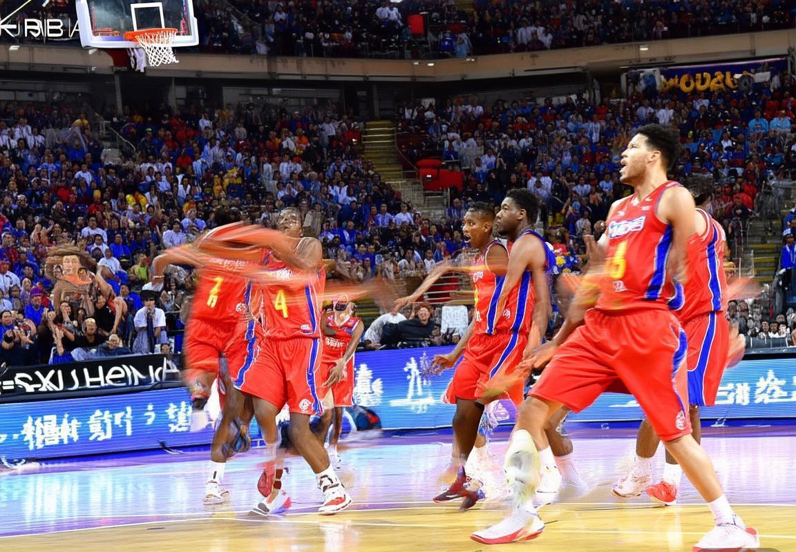 2019 CBA广东新疆巅峰对决：火花四溅，精彩瞬间回顾(图1)